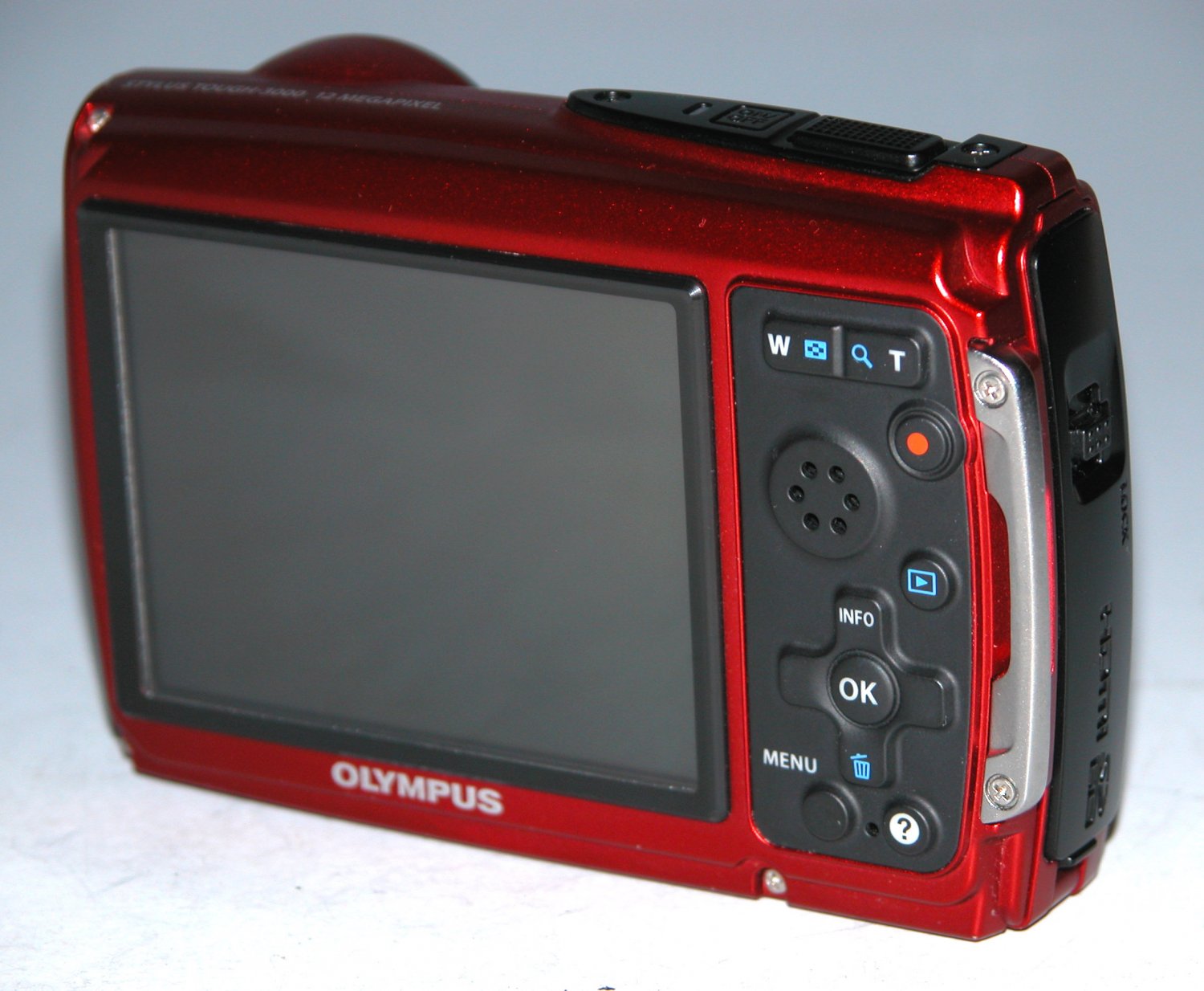Olympus Tough µ 3000 – Appareil Photo Numérique 12 MP – Étanche Et Antichoc – Bleu