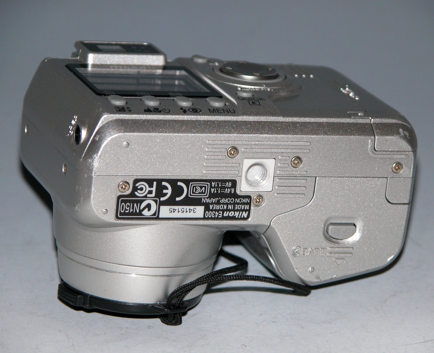 Nikon COOLPIX 4300 4.0MP Digital Camera Silver 5145