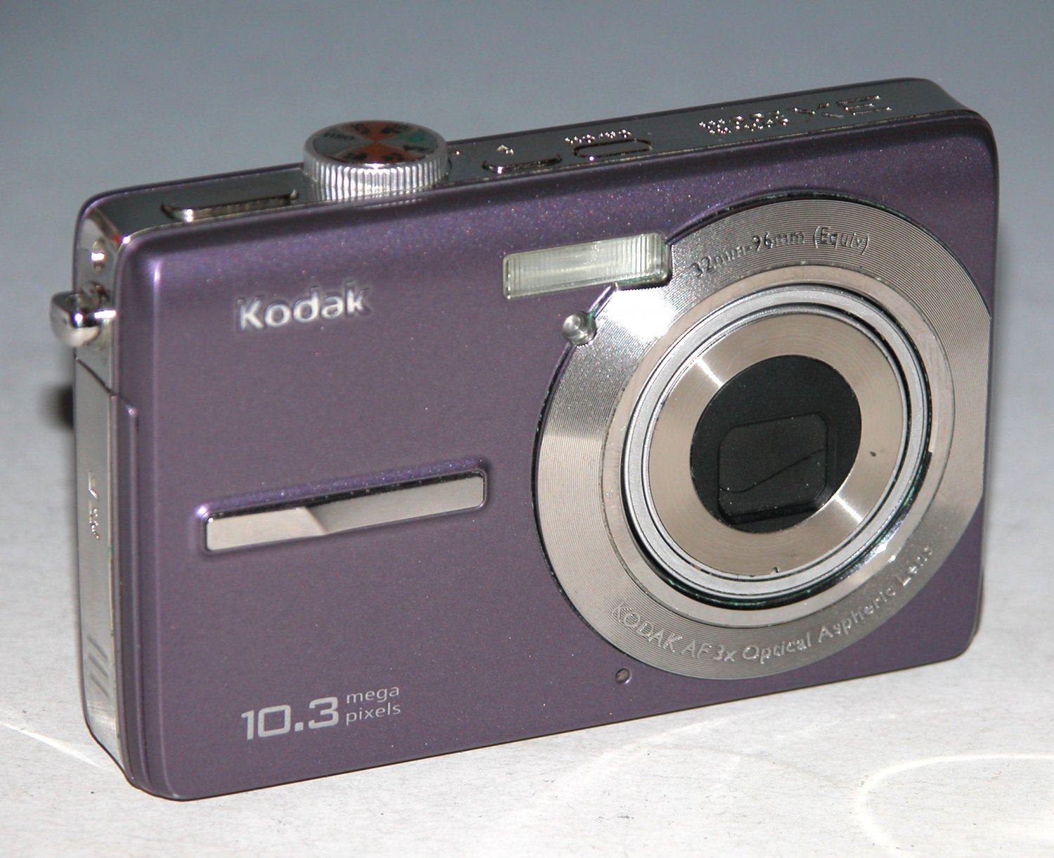Kodak EasyShare M1063 10.3MP Digital Camera Purple 8404