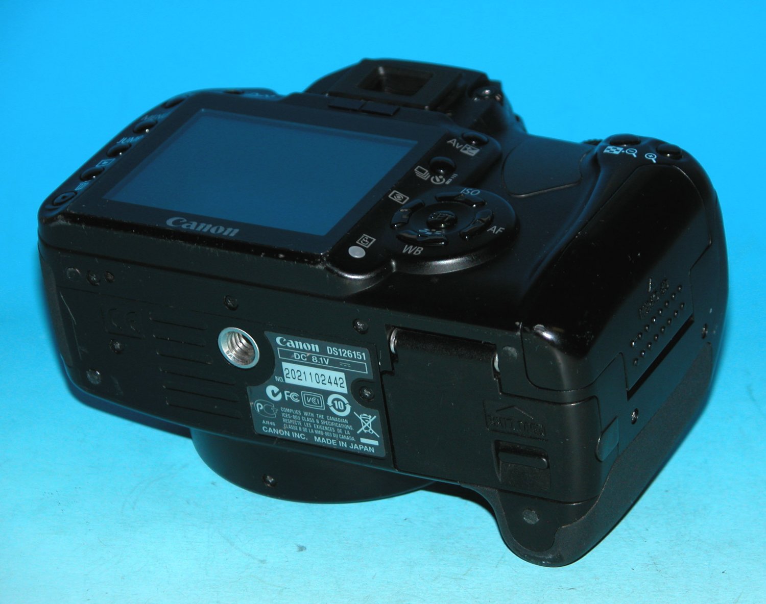 Canon EOS Digital Rebel XTi / EOS 400D 10.1MP Digital SLR Camera