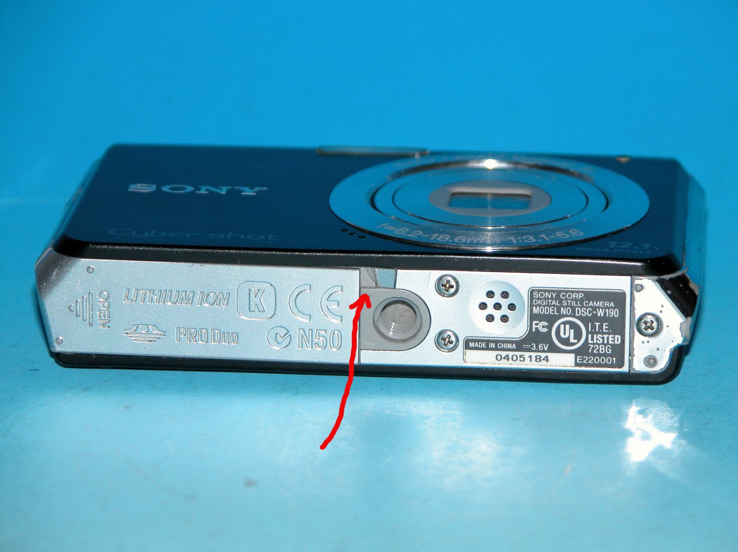 Sony Cybershot DSCW190 12.1MP Digital Camera Black 5184