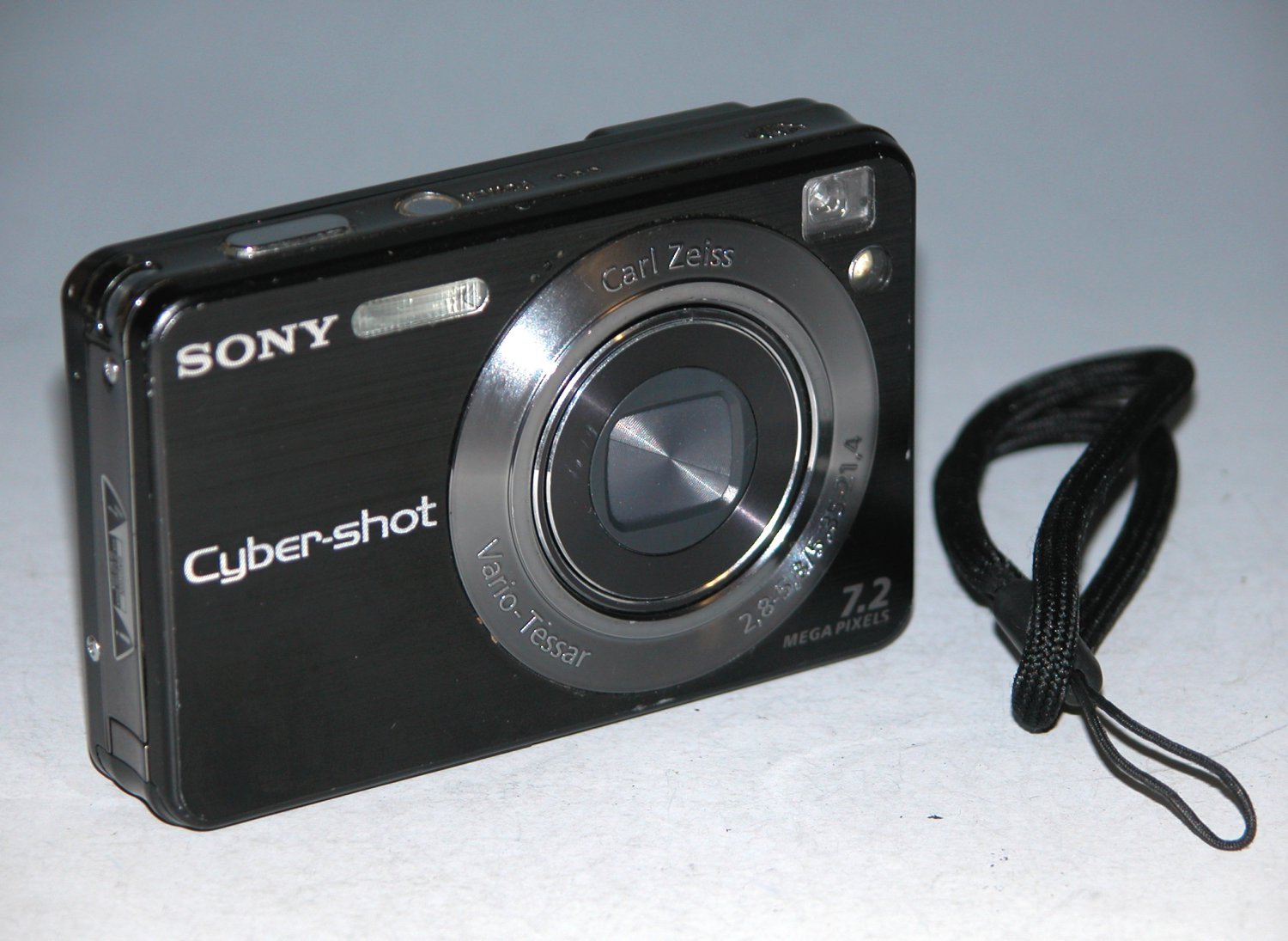 Sony Cybershot DSCW120 7.2MP Digital Camera Black 7673