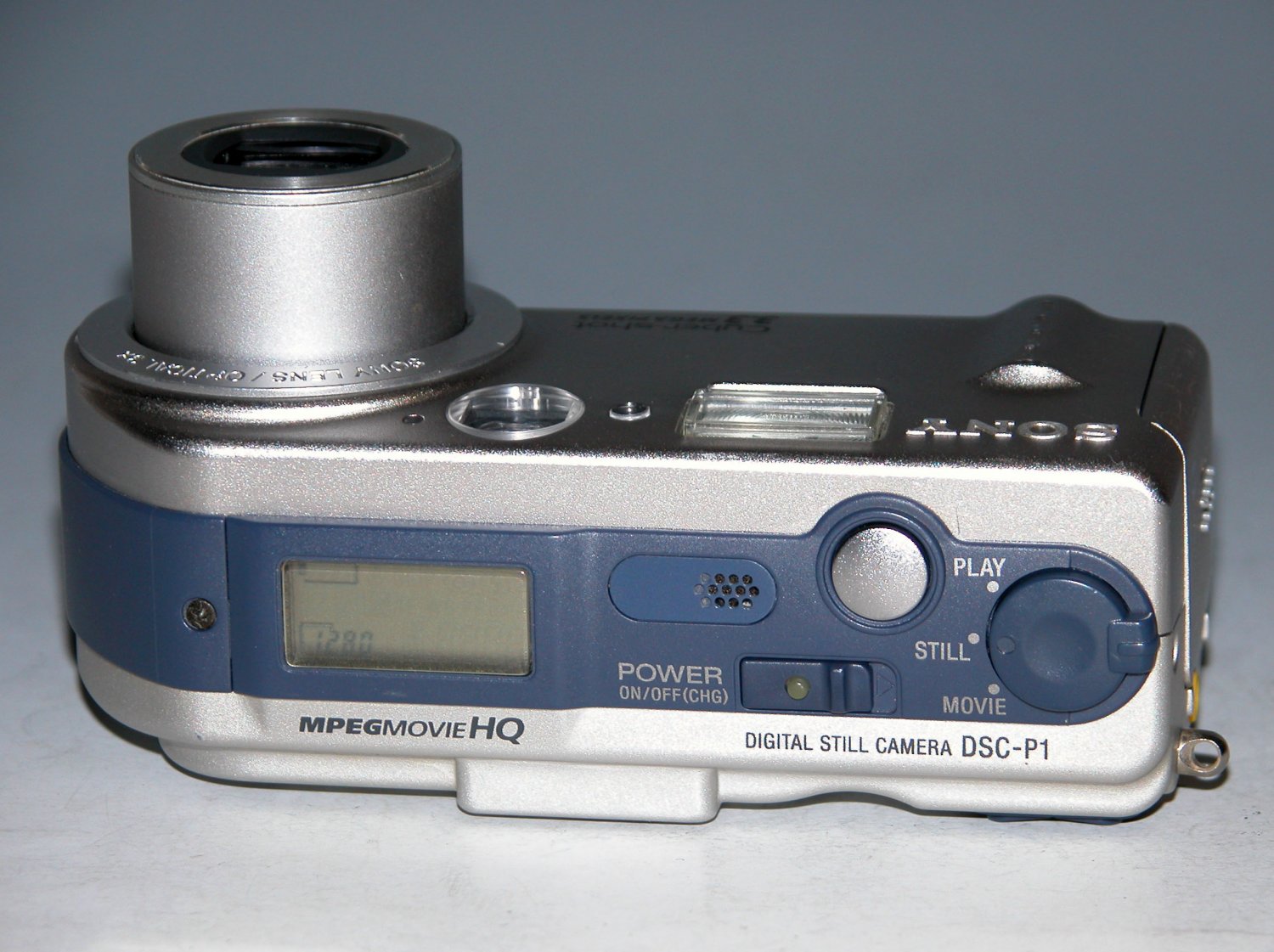 Sony Cybershot DSCP1 3.1MP Digital Camera 5886