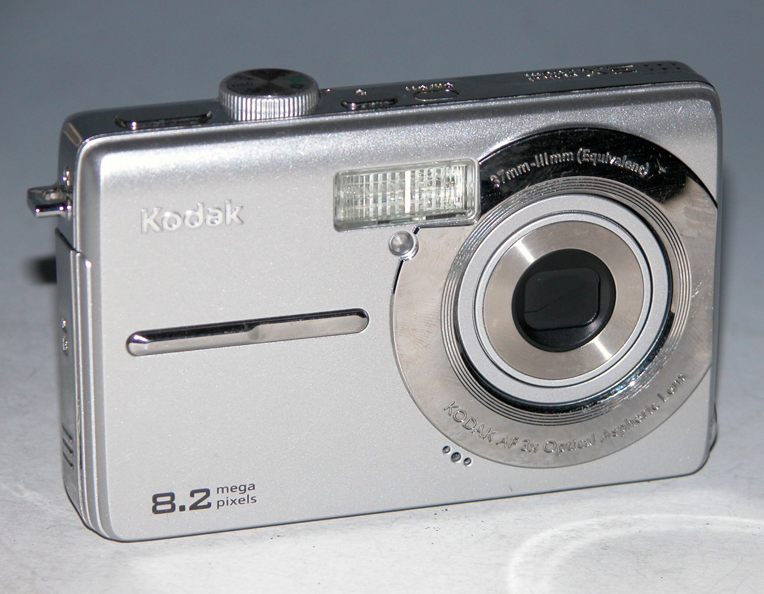 Kodak EasyShare MD853 8.2MP Digital Camera - Silver #4241