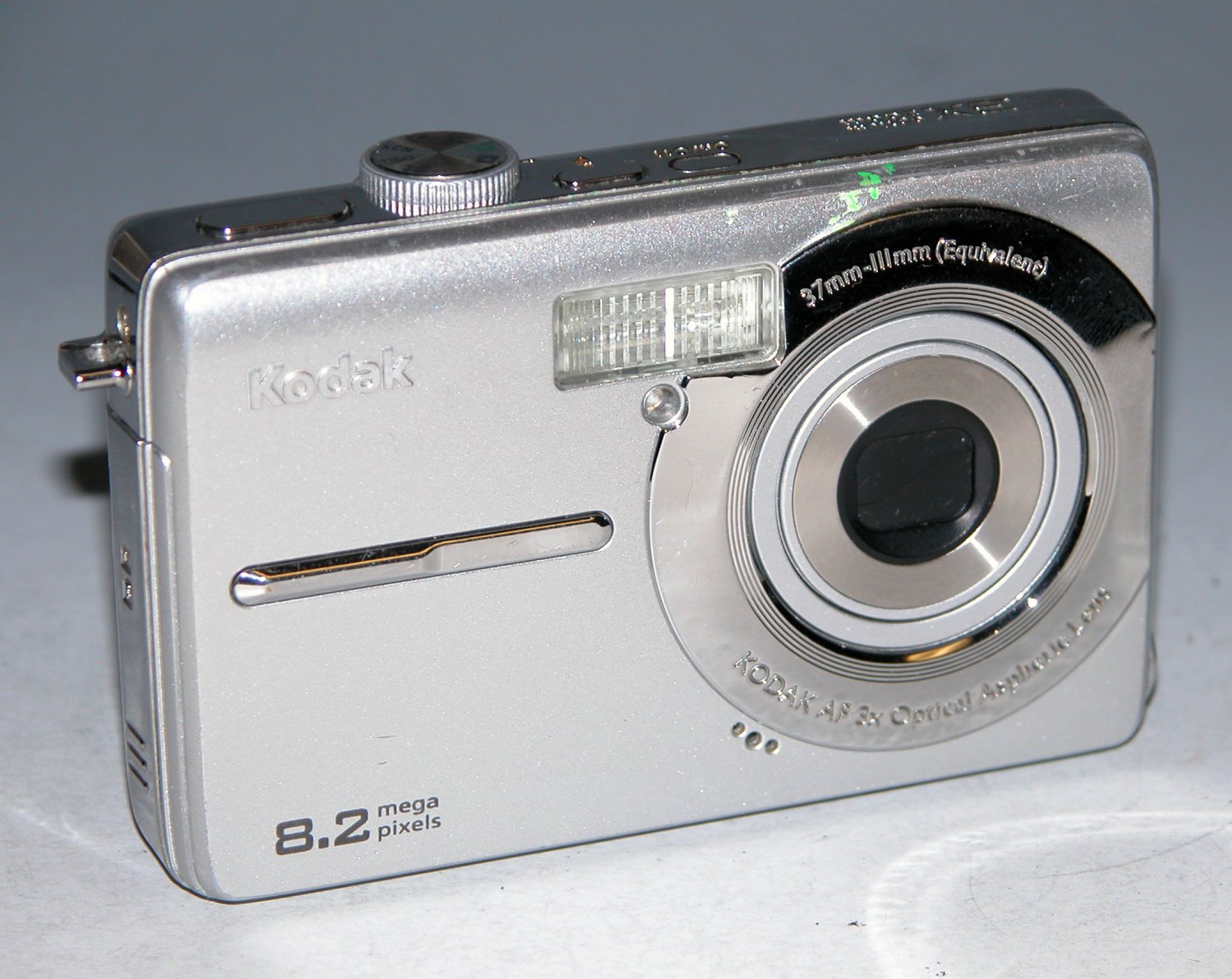 Kodak EasyShare MD853 8.2MP Digital Camera - Silver #4112