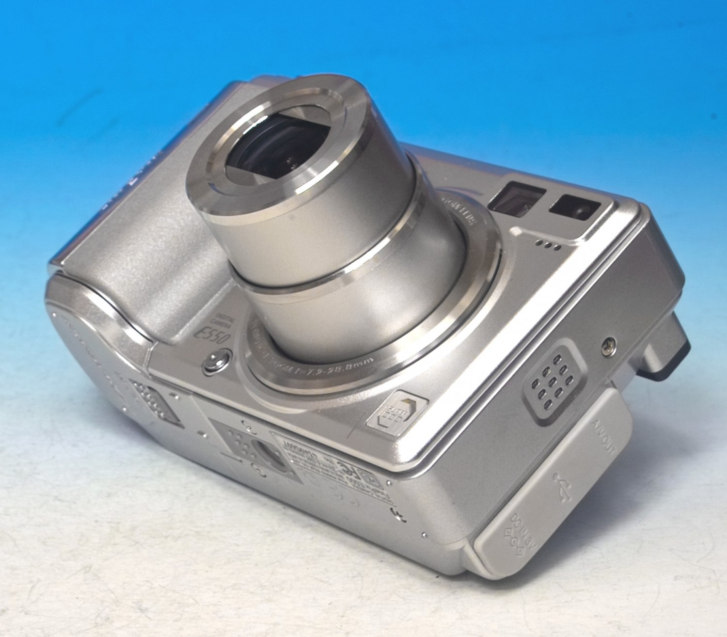 Fujifilm Finepix E550 6.3MP Digital Camera Silver 0697