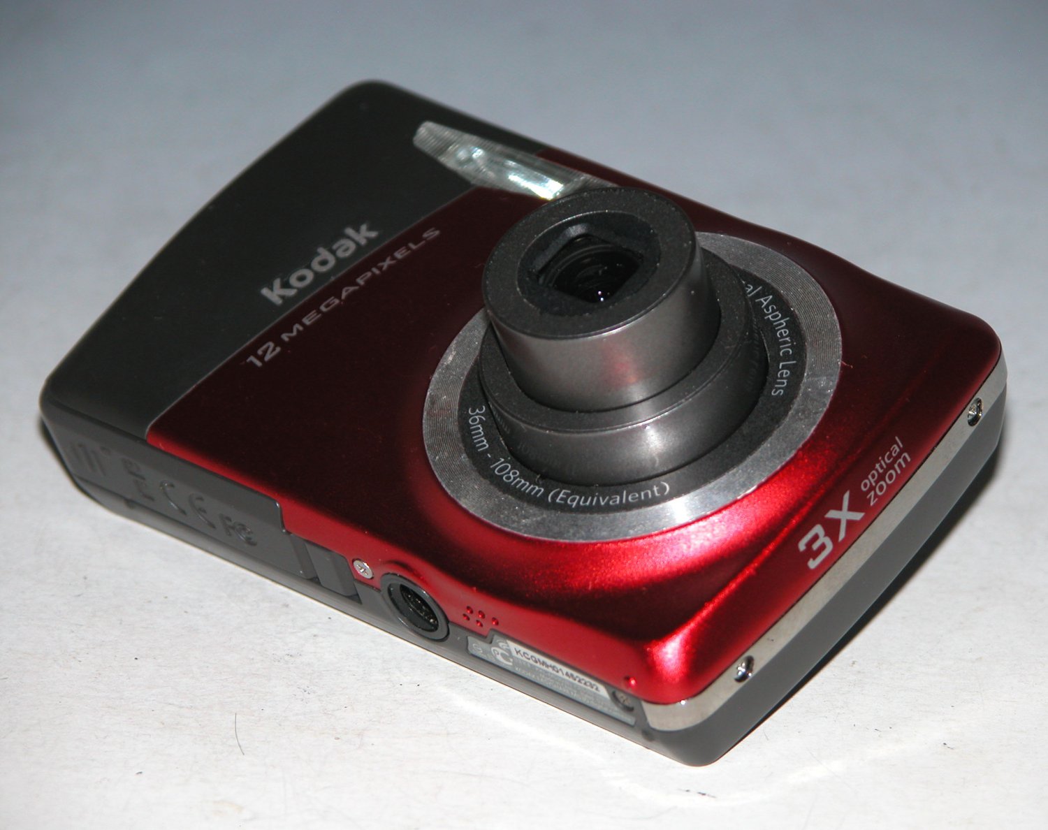 Kodak EasyShare M530 12.0MP Digital Camera Red 2232