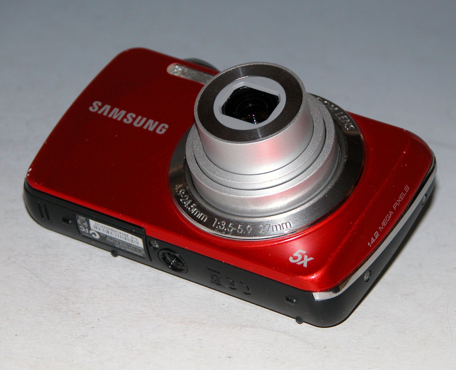 Samsung PL20 14.2MP Digital Camera Red 2913