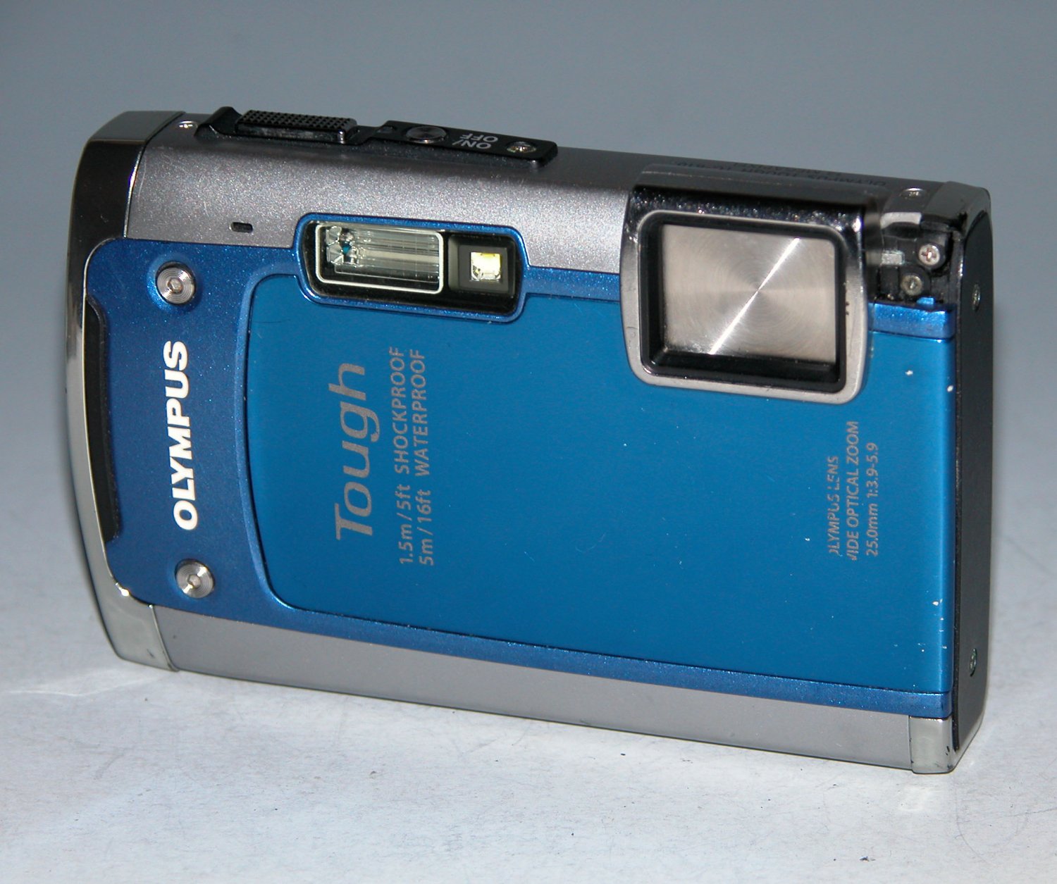 Olympus Tough TG-610 14.0MP Digital Camera - Blue