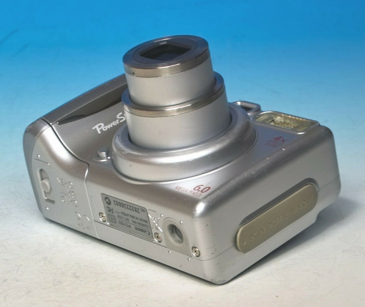 Canon PowerShot A540 6.0MP Digital Camera Silver 6863