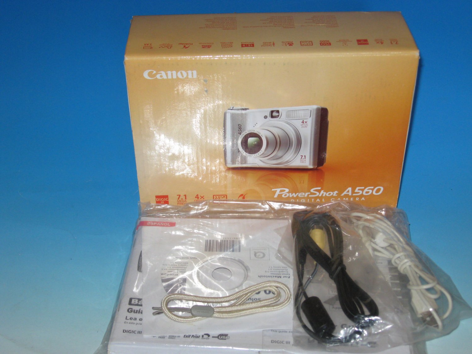 Canon PowerShot A560 7.1MP Digital Camera Silver 8344