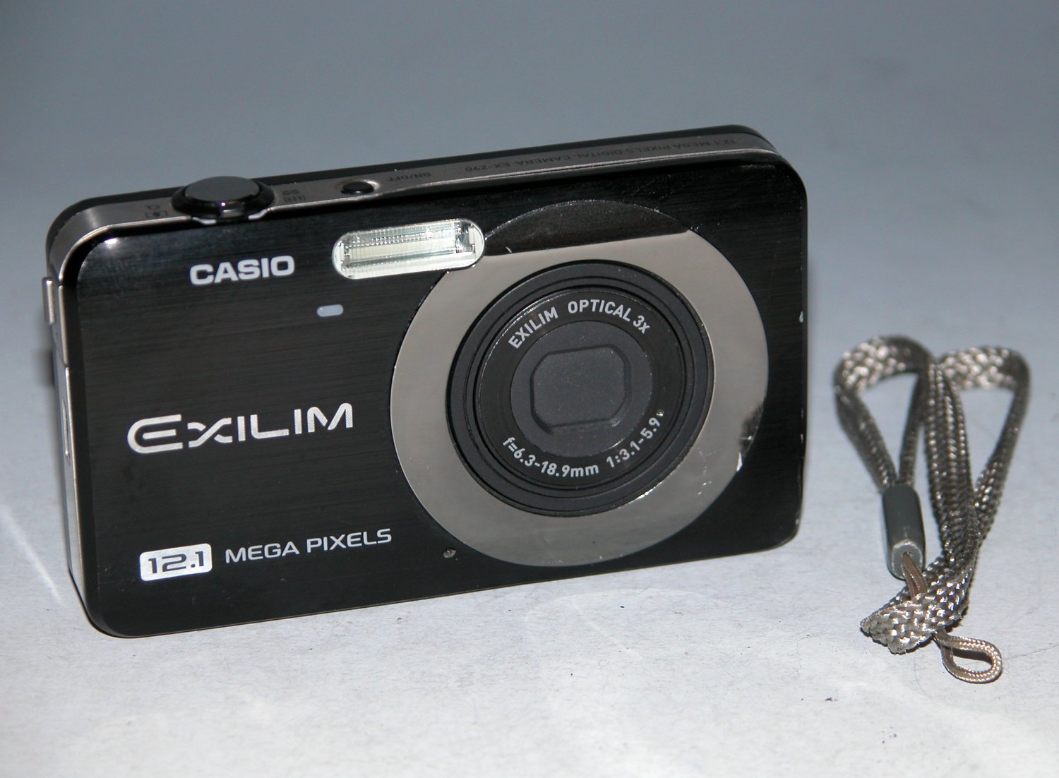 Casio EXILIM ZOOM EX-Z90 12.1MP Digital Camera - Black #9701