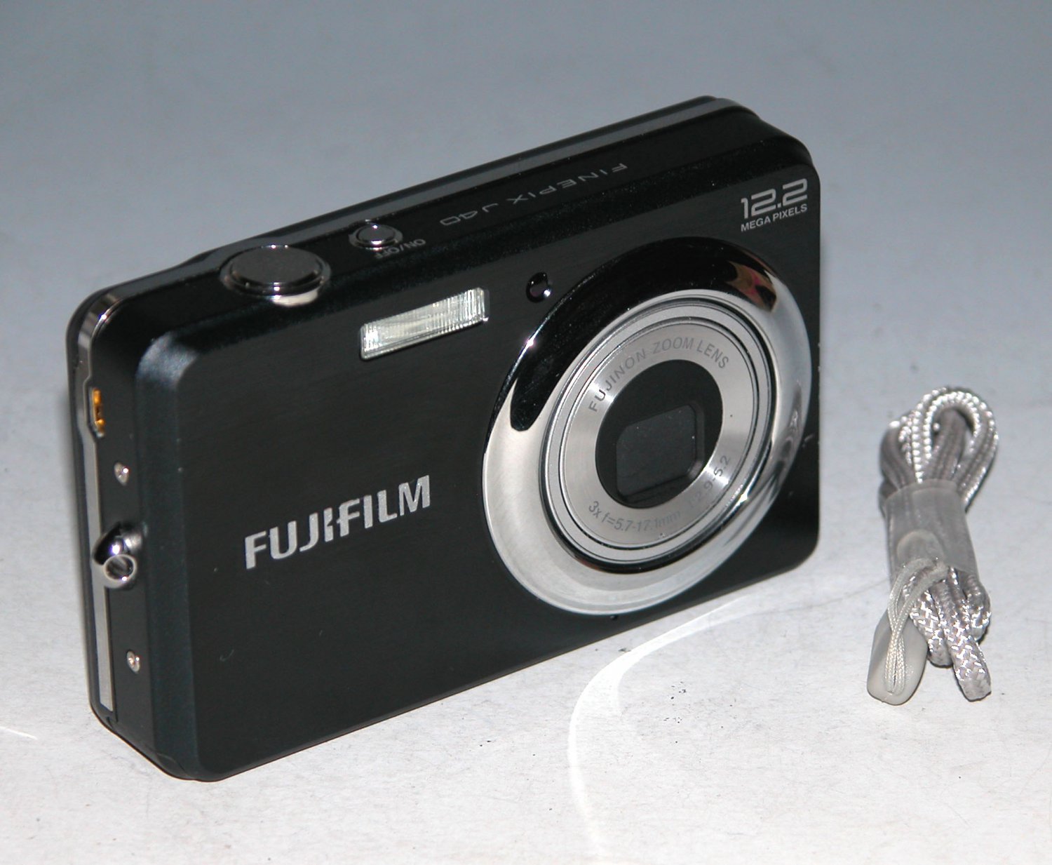 Fujifilm FinePix J40 12.2MP Digital Camera - Black #3147