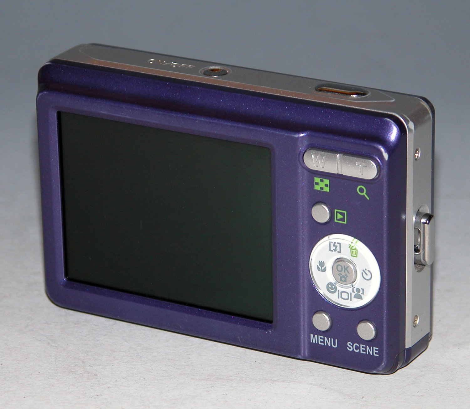 Sanyo Xacti VPCS1275 12.0MP Digital Camera Purple 254