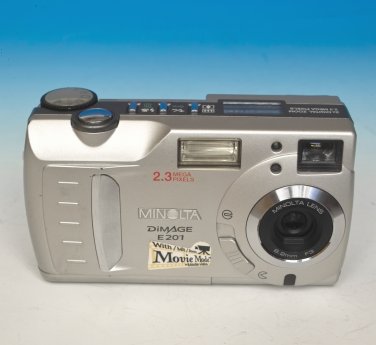 Minolta DiMAGE E201 2.3MP Digital Camera - Silver