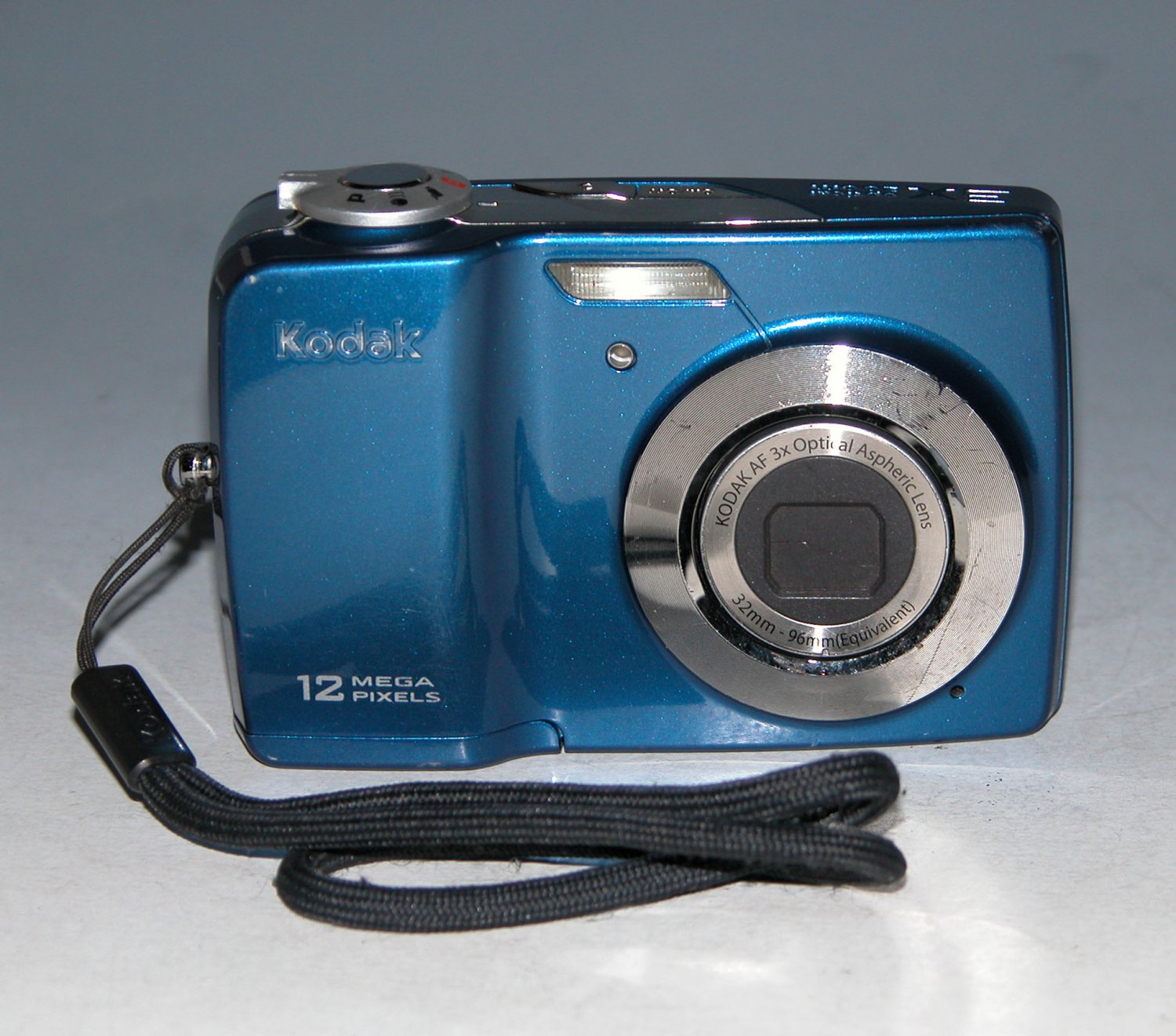 Kodak EasyShare CD82 12MP Digital Camera - Blue #4723