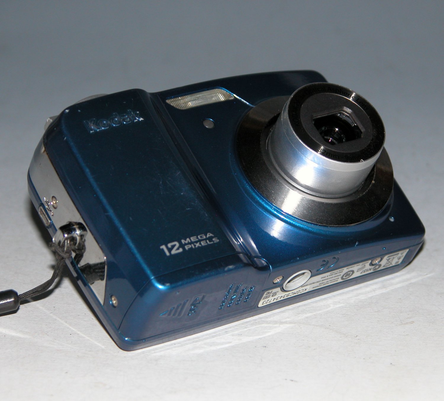 Kodak EasyShare CD82 12MP Digital Camera Blue 4723