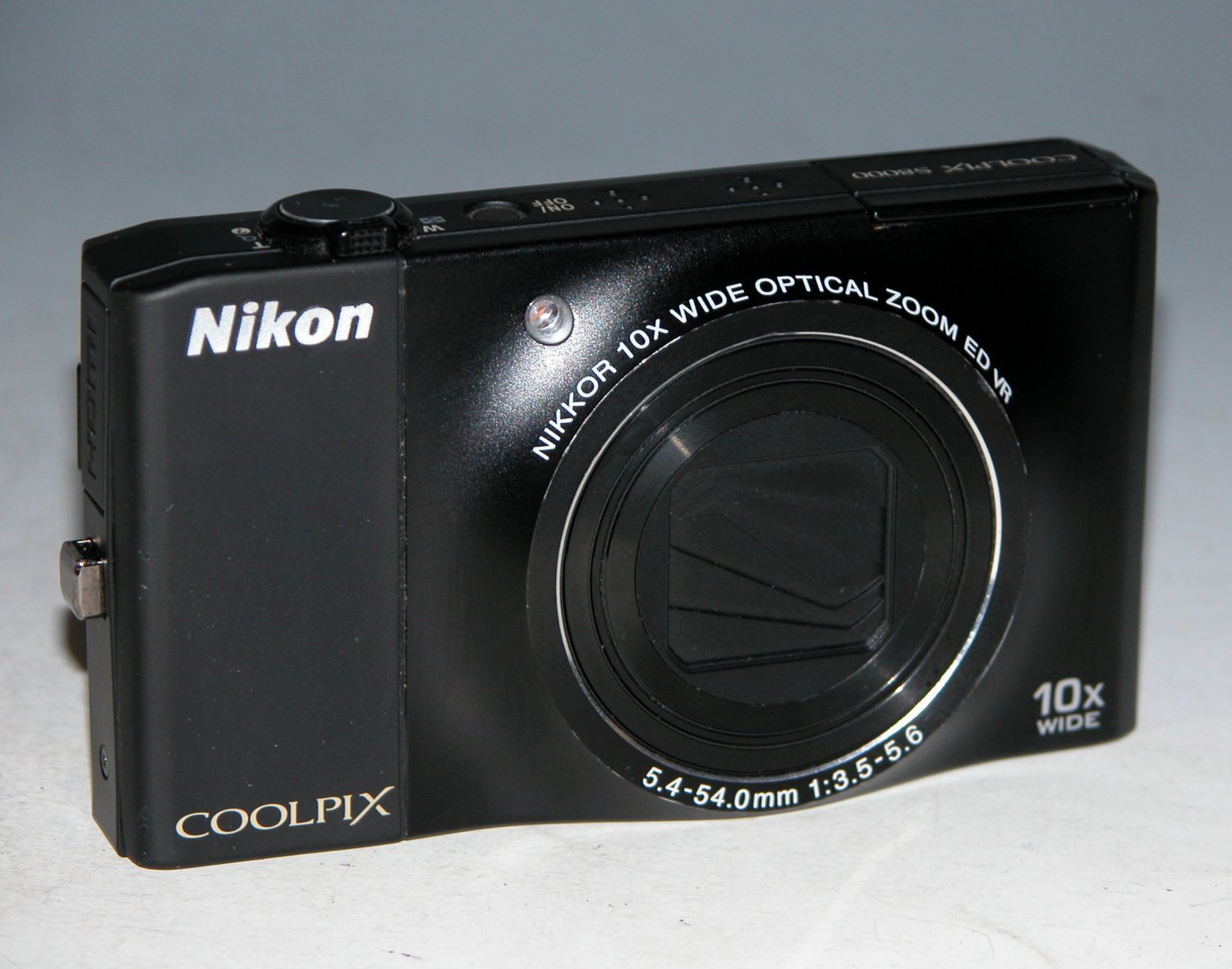 Nikon COOLPIX S8000 14.2MP Digital Camera Blackr 1594