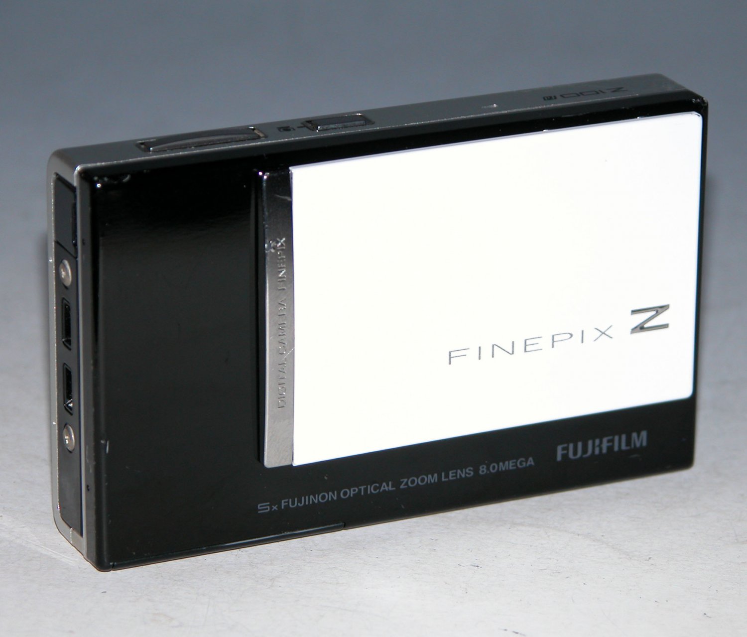 Fujifilm FinePix Z100FD 8.0MP Digital Camera - Black/White - #2497