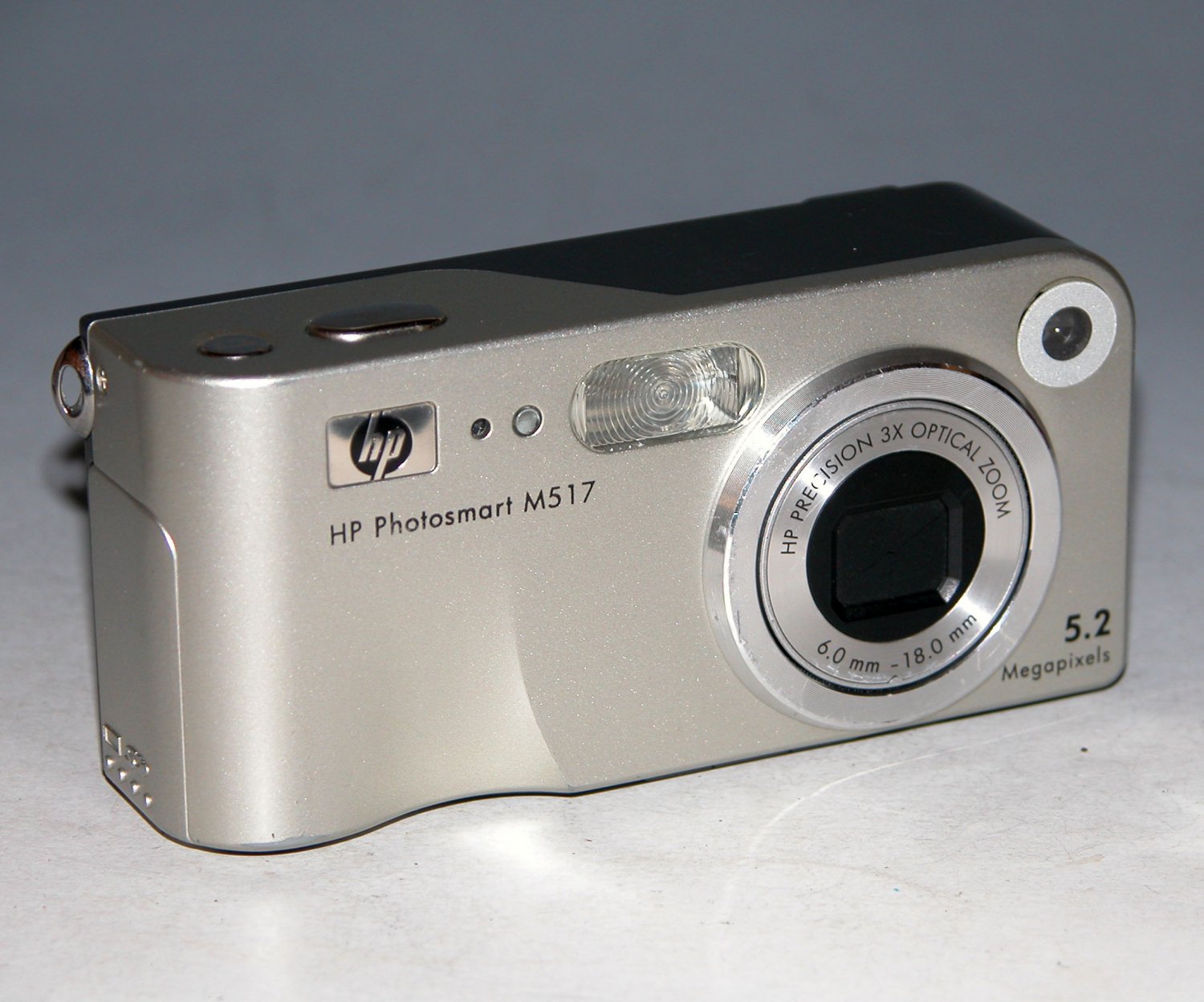 HP PhotoSmart M517 5.2MP Digital Camera Silver 6G55