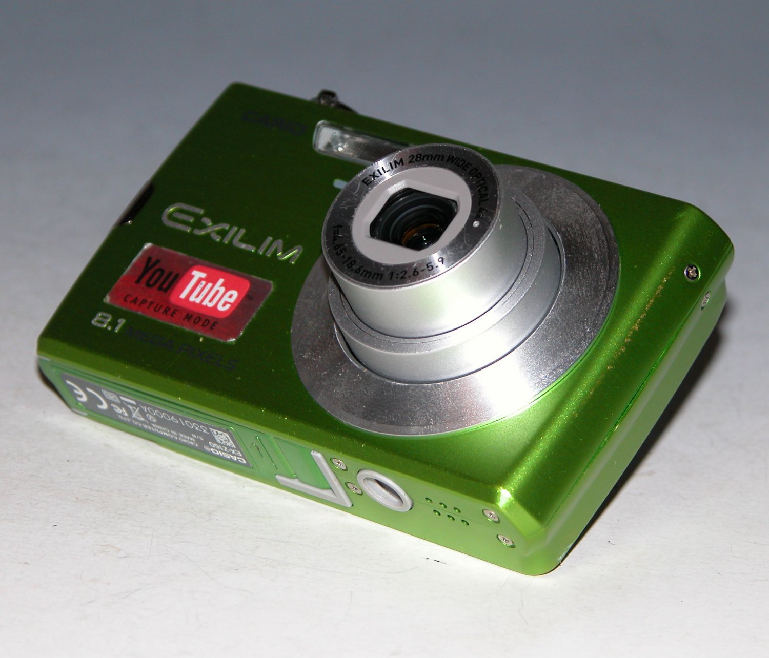 Casio Exilim Zoom EXZ150 Digital Camera 8.1 MP Green 9000