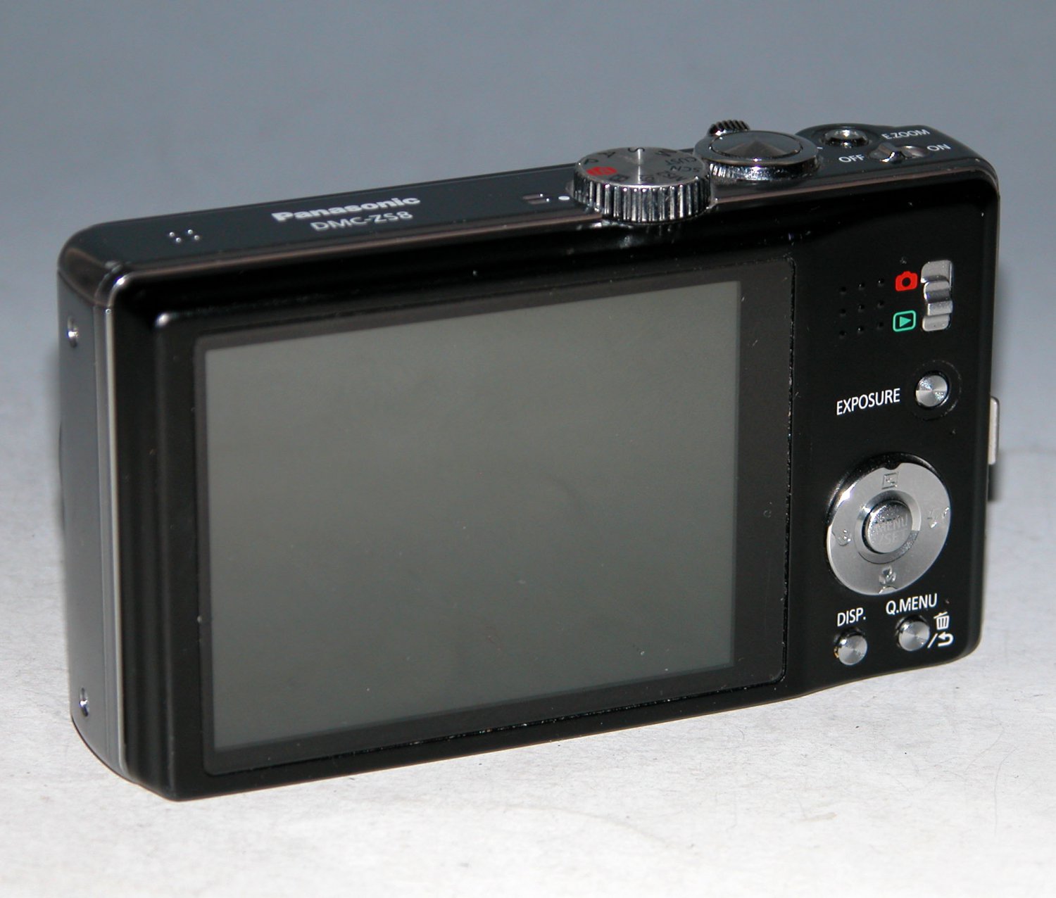 Panasonic LUMIX DMCZS8 14.1MP Digital Camera Black 9563