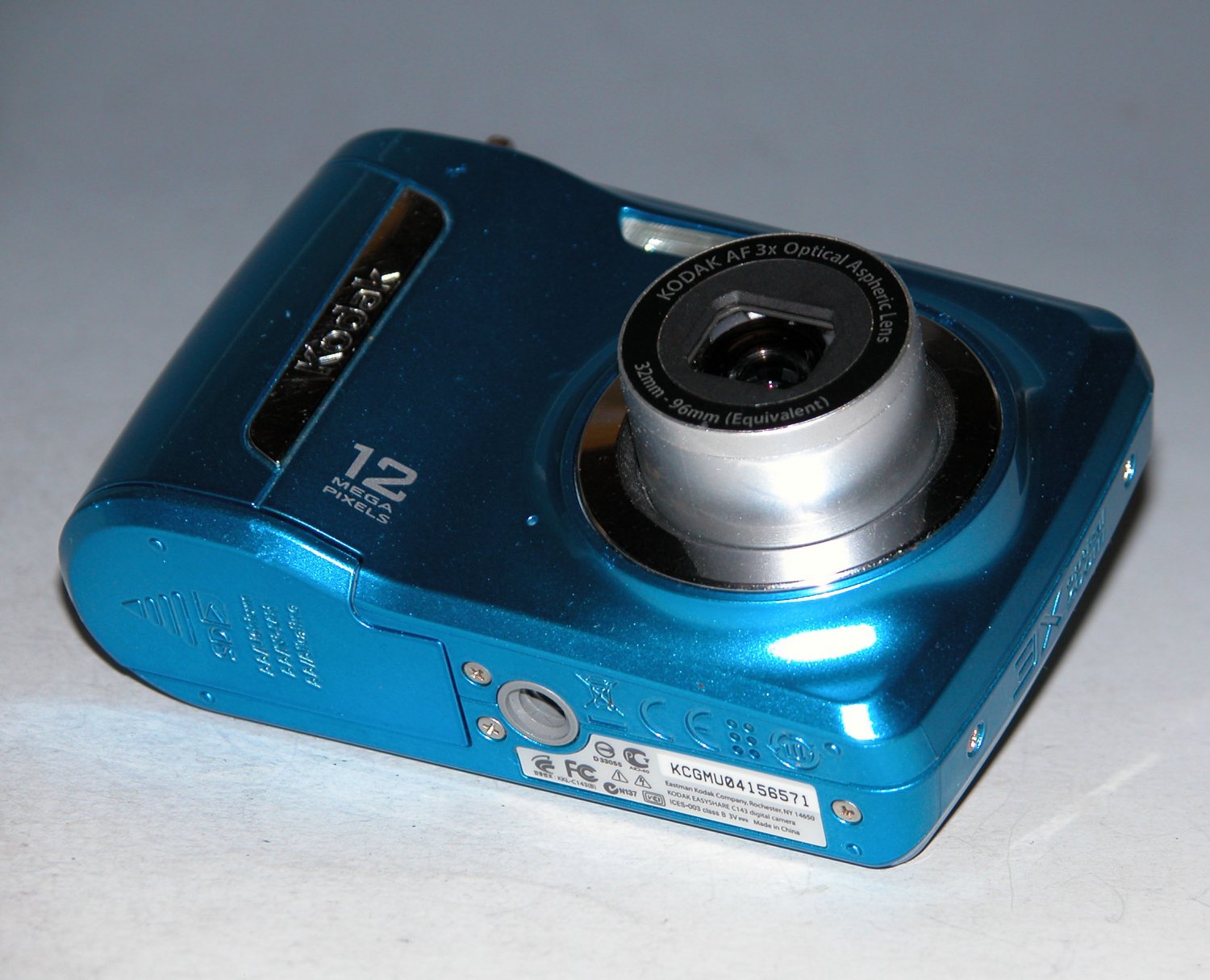 Kodak EasyShare C143 12.0MP Digital Camera Blue 6571