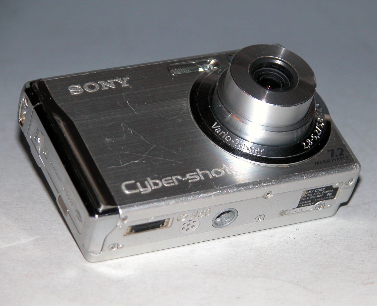 Sony Cybershot DSCW80 7.2MP Digital Camera Silver 3387