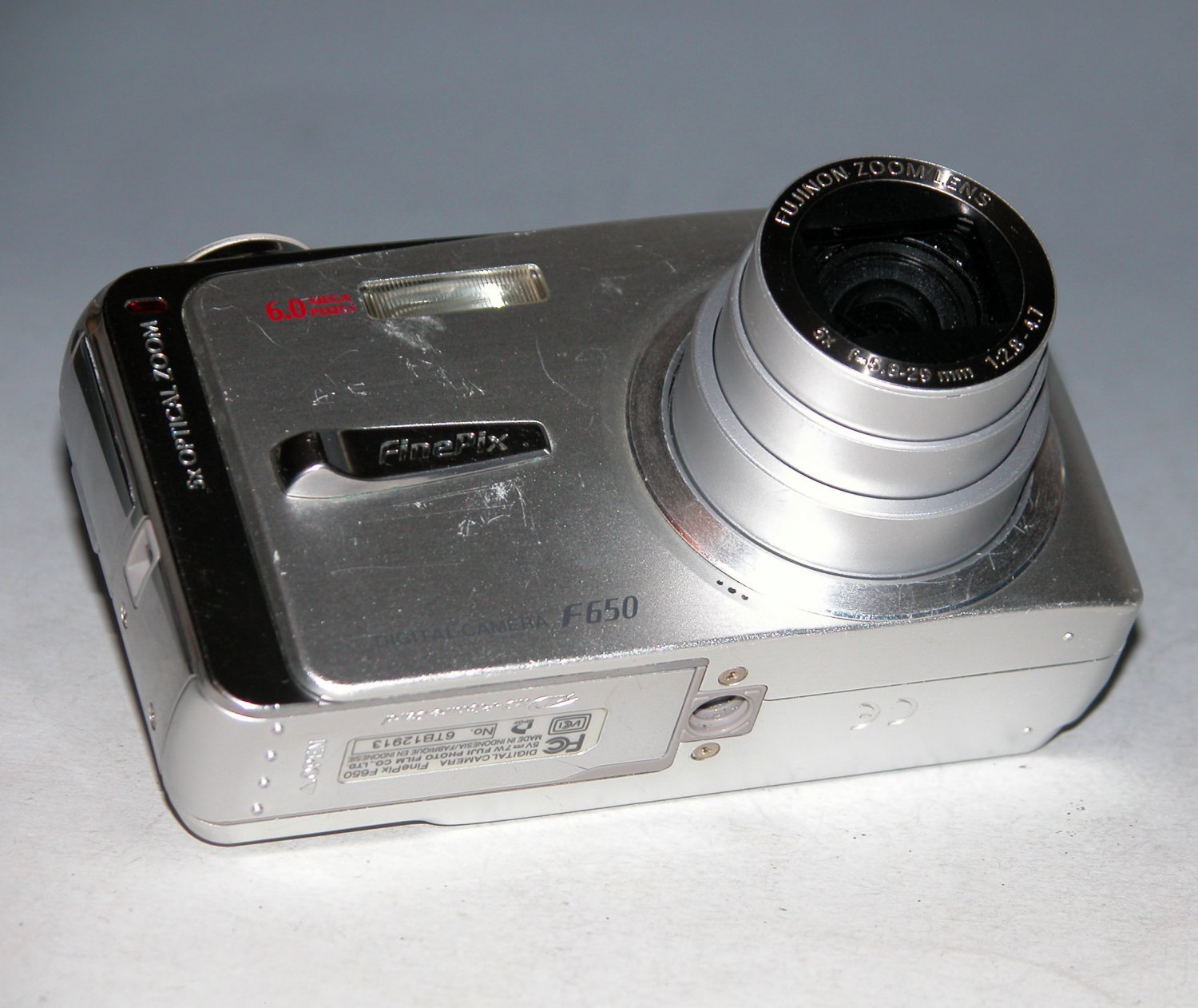 Fujifilm FinePix F650 6.0MP Digital Camera - Silver #2913