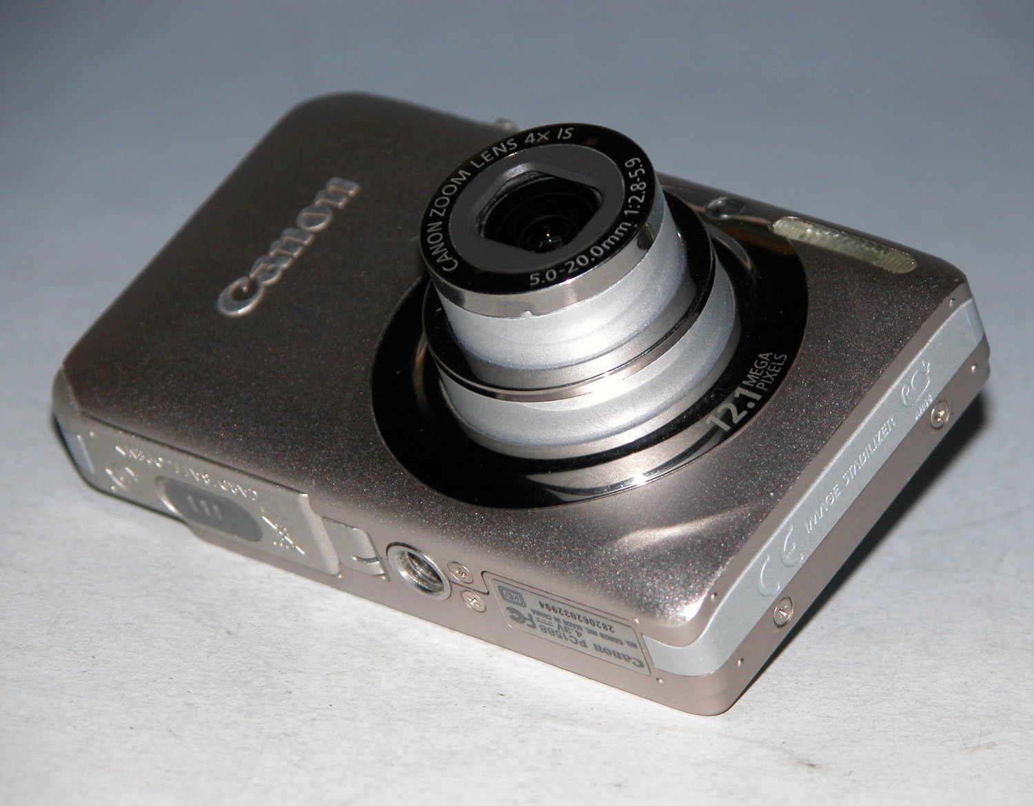 Canon PowerShot ELPH 100 HS / IXUS 115 HS 12.1MP Digital Camera Silver 2994