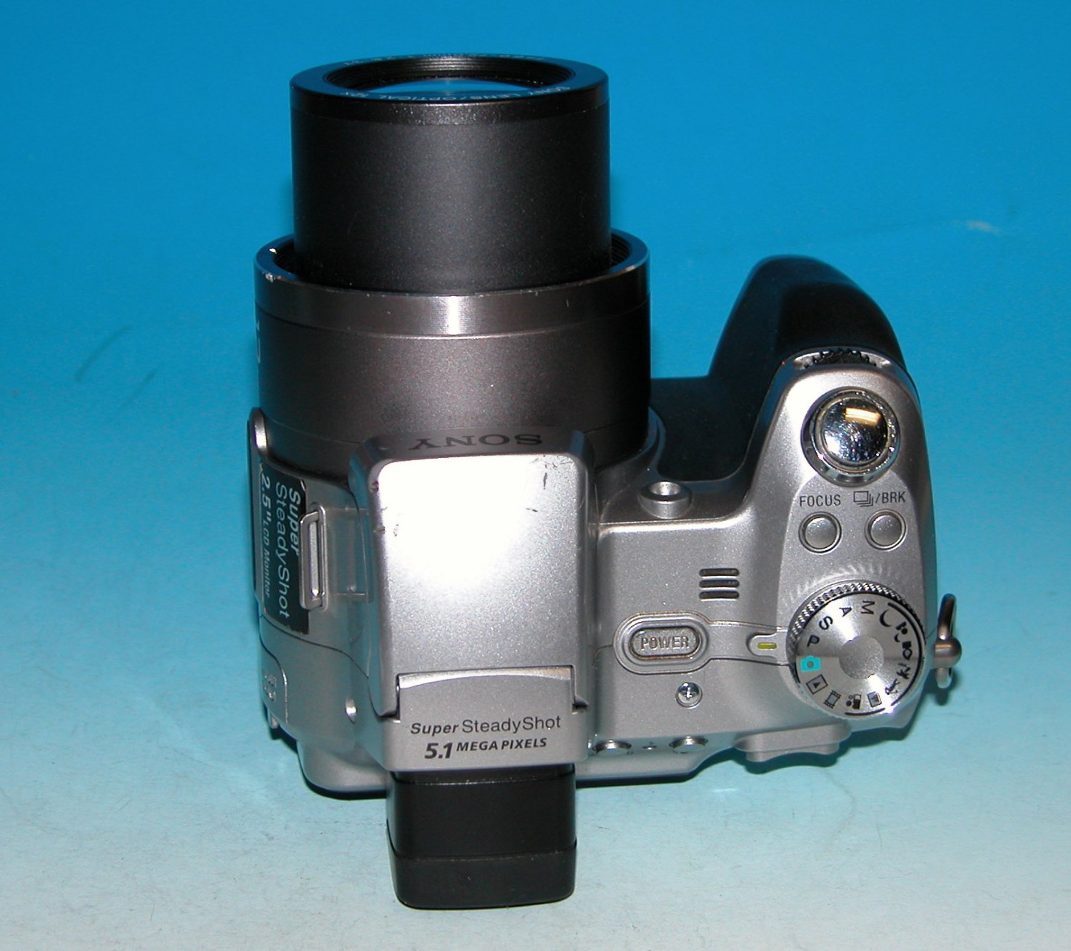 Sony Cybershot DSCH1 5.0MP Digital Camera Silver 5573
