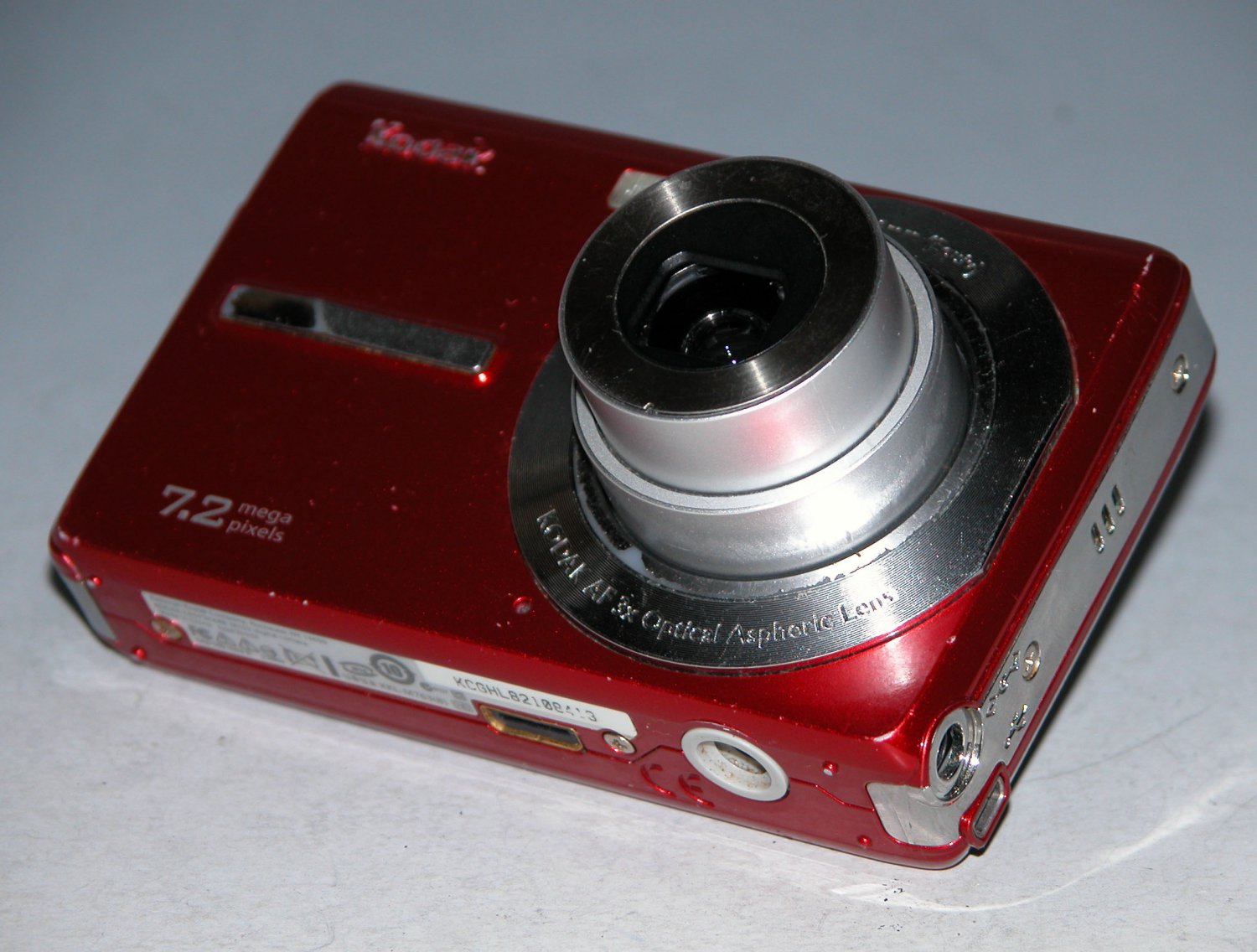 Kodak EasyShare M763 7.2MP Digital Camera Red 8413