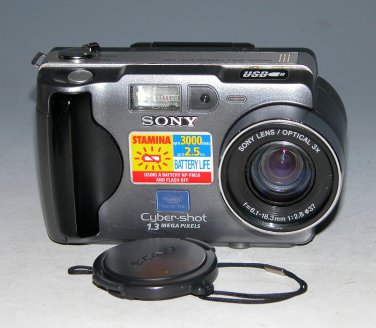 Sony Cyber-shot DSC-S30 1.3MP Digital Camera - Black #7167