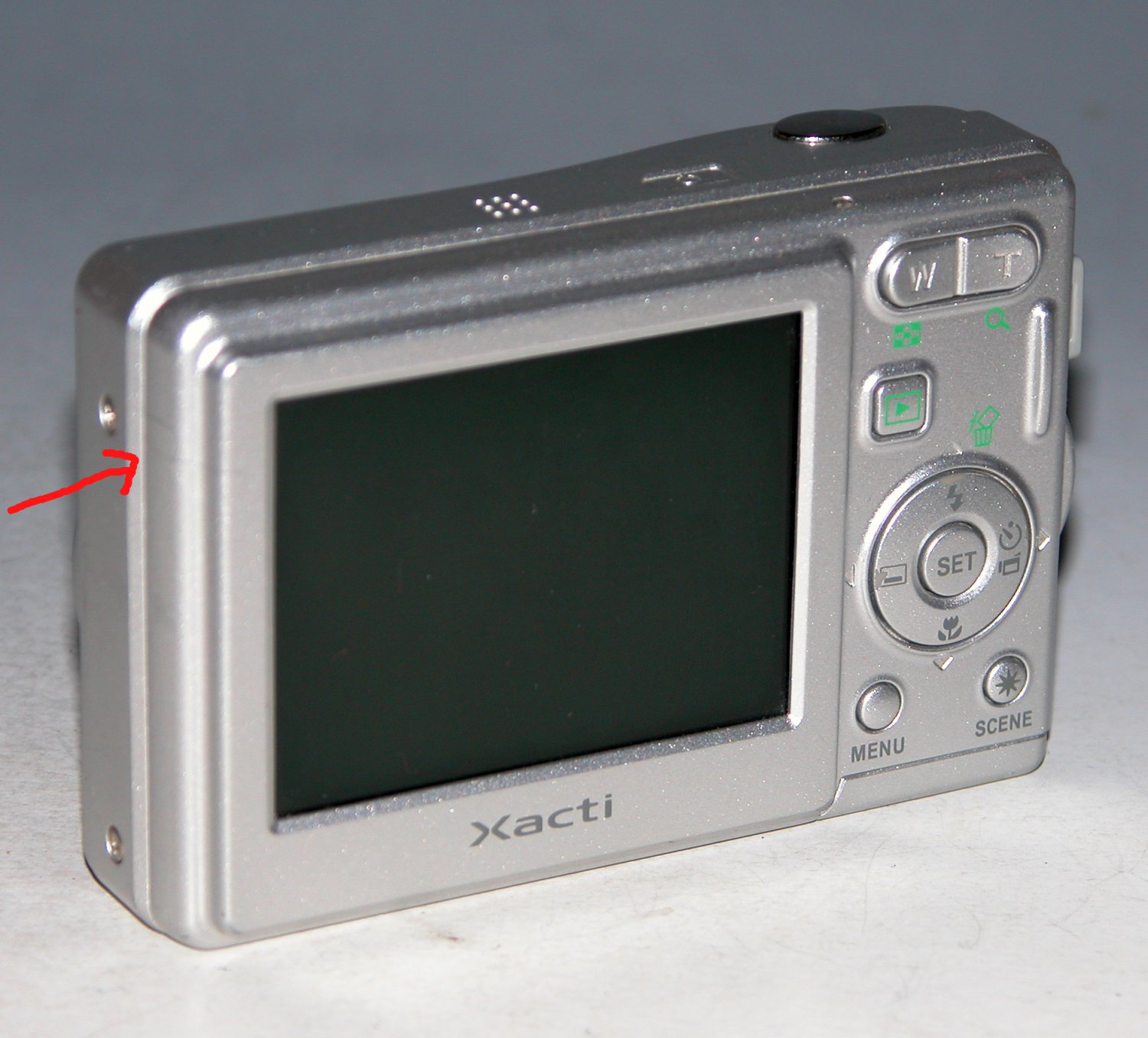 Sanyo VPC S7 7.1MP Digital Camera Silver