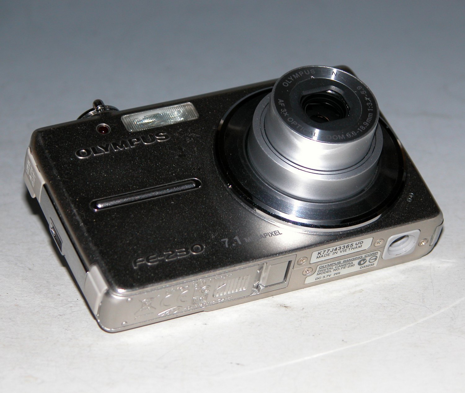 Olympus FE-230 7.1MP Digital Camera - Silver #3365