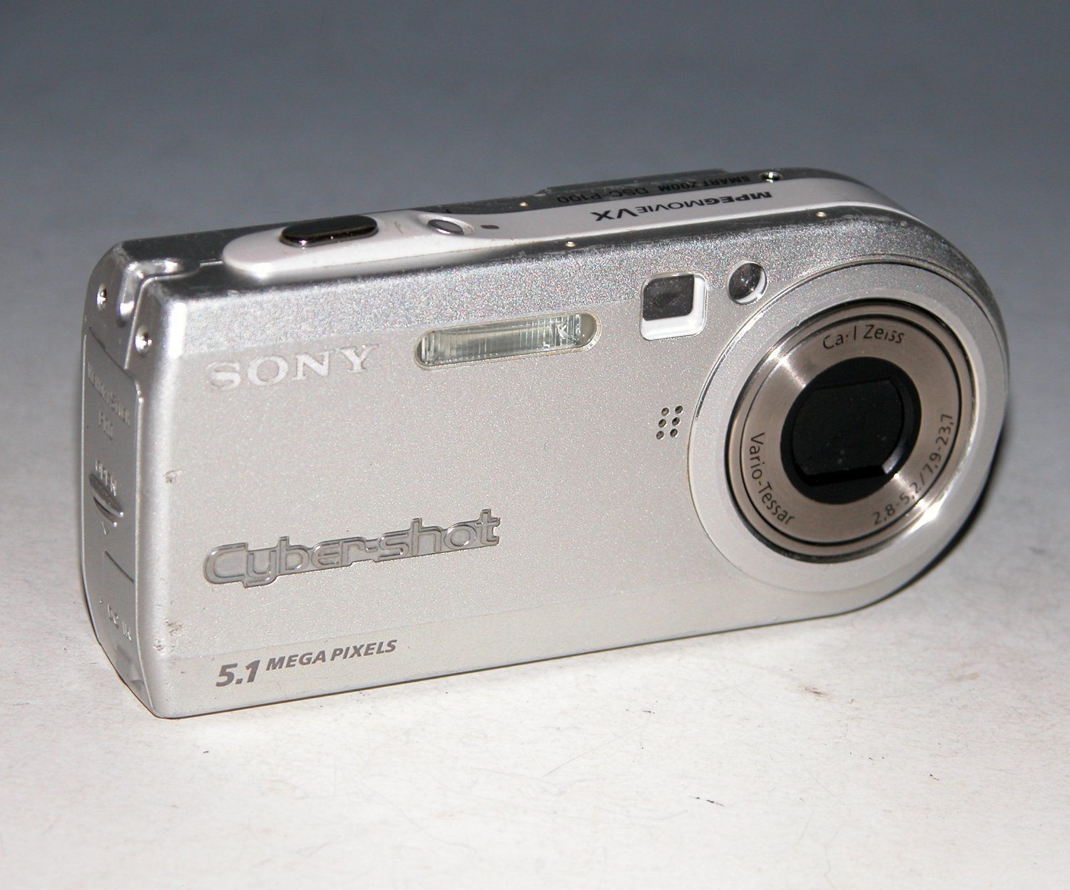 Sony Cybershot DSCP100 5.1MP Digital Camera Silver 6300