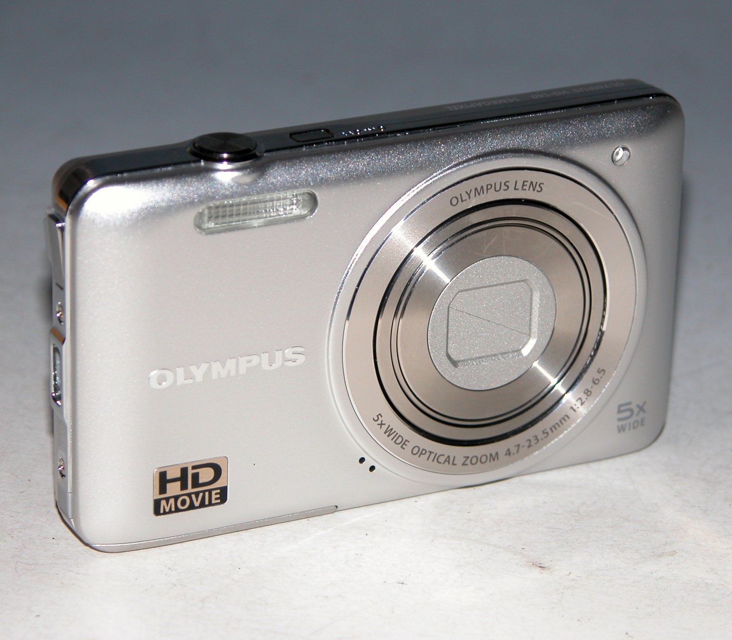 Olympus VG-140 14MP Digital Camera - Silver #7410