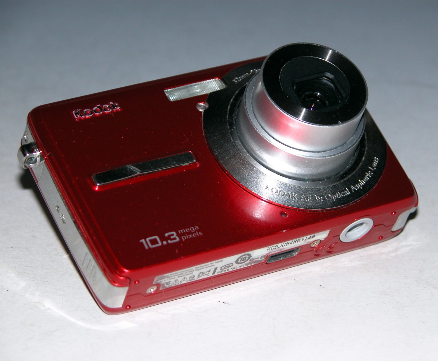Kodak EasyShare M1063 10.3MP Digital Camera Red 3140