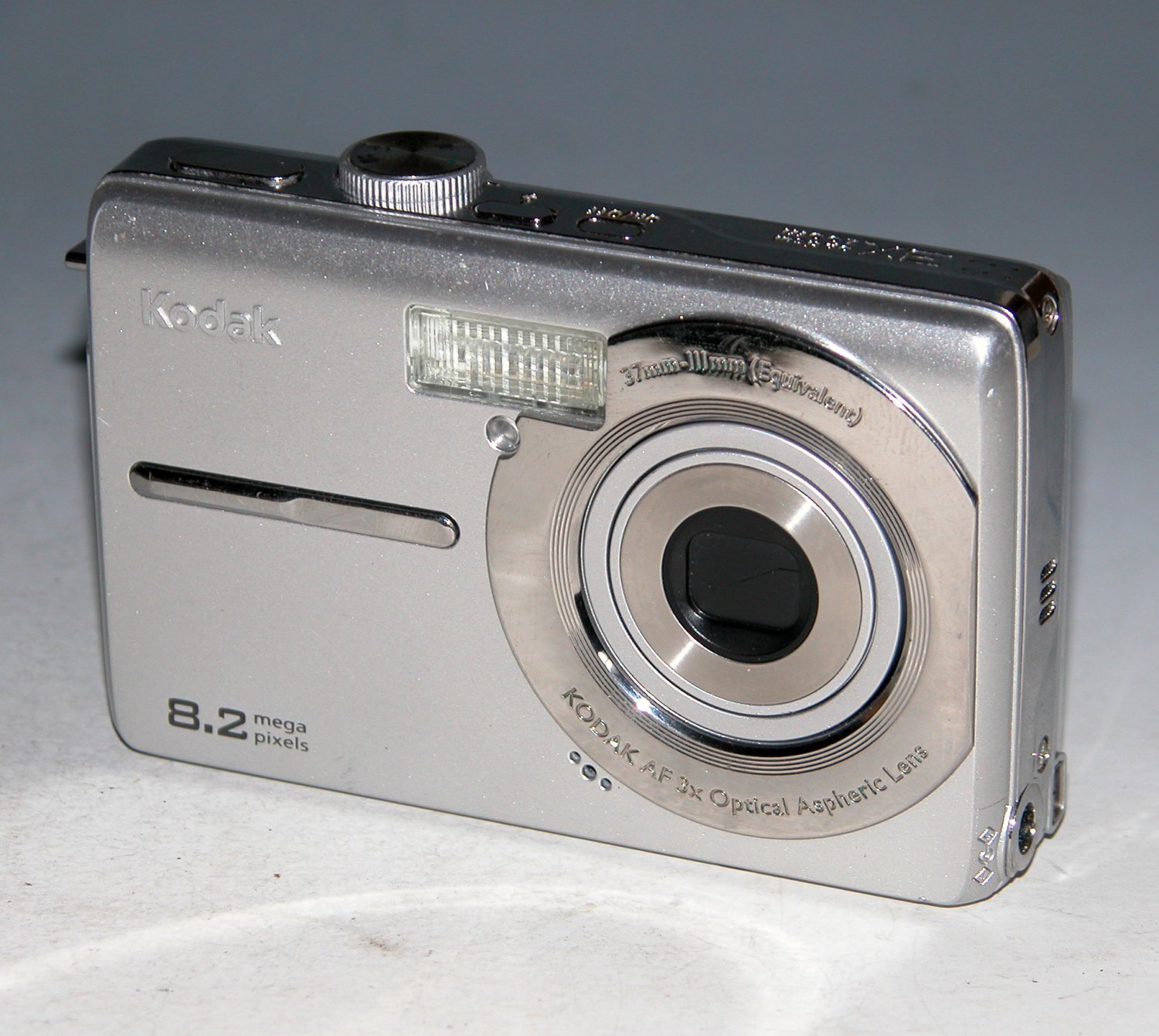 Kodak EasyShare MD853 8.2MP Digital Camera - Silver #0562