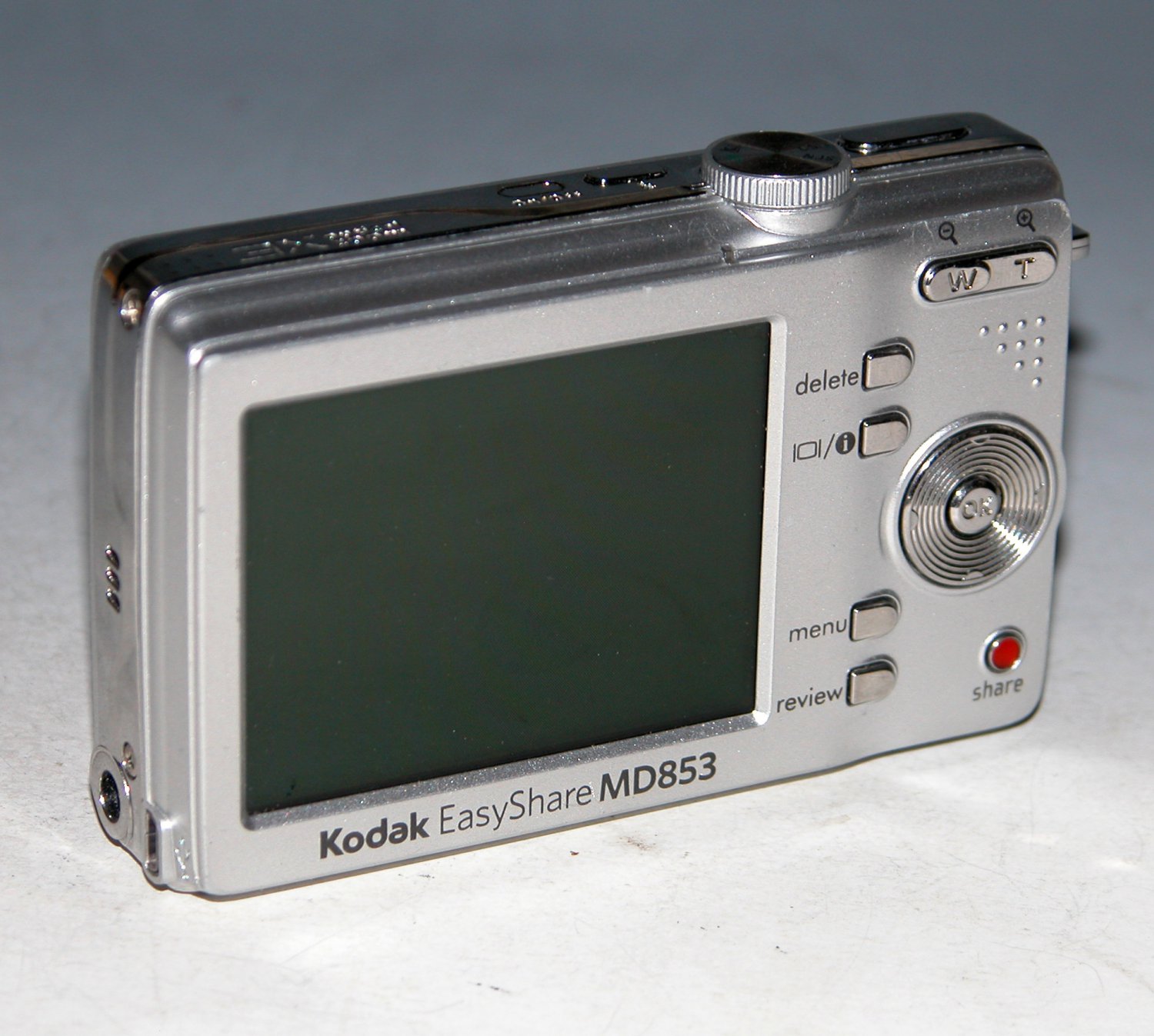 Kodak EasyShare MD853 8.2MP Digital Camera - Silver #0562