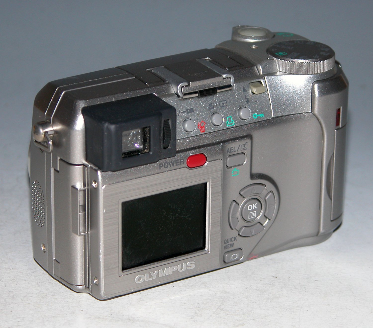 Olympus CAMEDIA C-750 Ultra Zoom 4.0MP Digital Camera - Silver #7977