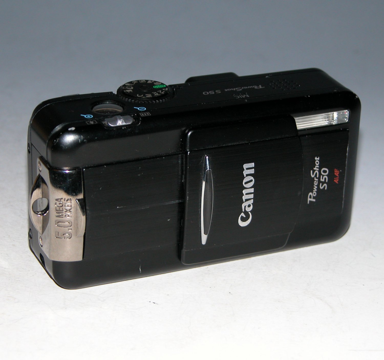 Canon PowerShot S50 5.0MP Digital Camera Black 2538