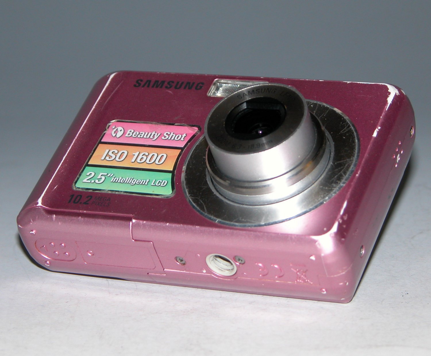 Samsung SL30 10MP Digital Camera (Pink)