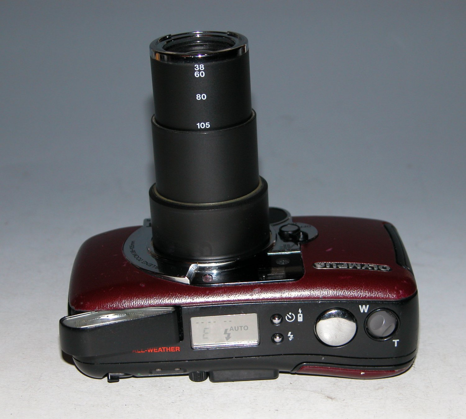 Olympus LTZoom 105 DLX 35mm Point & Shoot Film Camera 4488