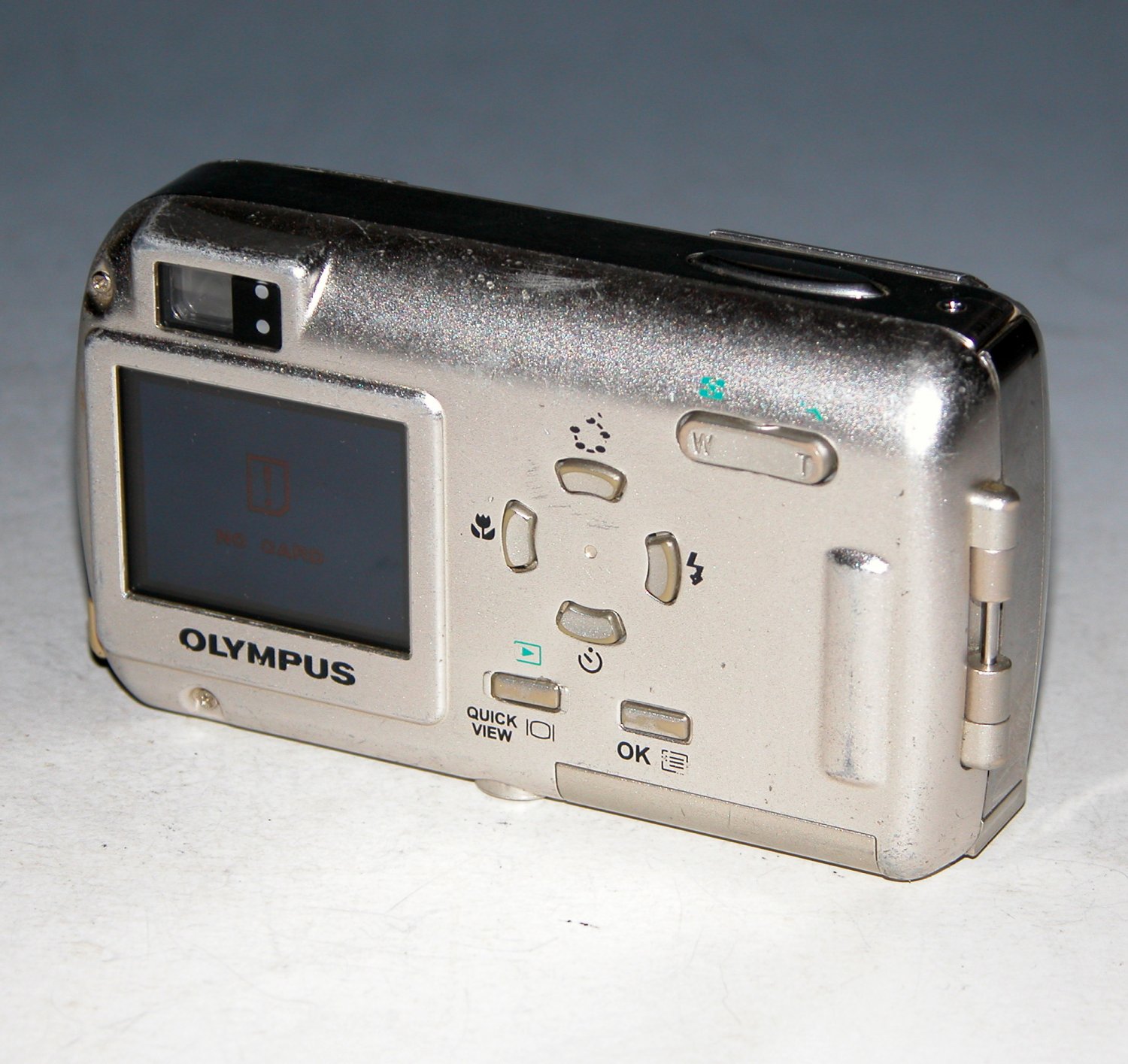 Olympus Stylus 300 3.2MP Digital Camera #648