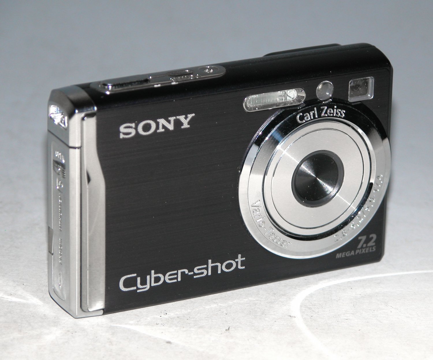 Sony Cybershot DSCW80 7.2MP Digital Camera Black 1892