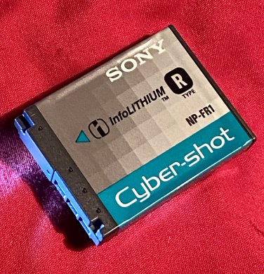Sony infoLITHIUM R-series NP-FR1 Camera Battery - Li-Ion ( NP-FR1 )