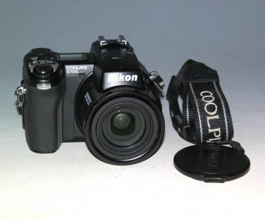 Nikon COOLPIX 5700 5.0MP Digital Camera #1859