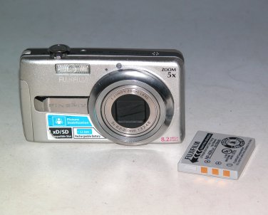Fujifilm FinePix J50 8.2MP Digital Camera - Silver #0047