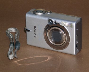 Reconditioned - Canon PowerShot Digital ELPH S500 5.0MP Digital Camera #9584